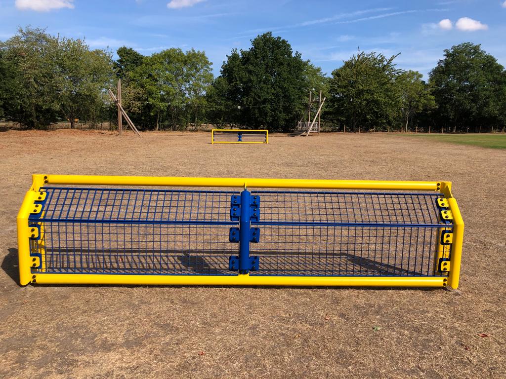 TheEarsham's tweet photo. A massive thank you to @EngCClarkLtd1 for his fantastic donation of £3,000 which has made us able to get new 5 a side goals for us and the kids of the village! Your generosity is really appreciated and it's great to see them being used by the village already 😍 https://t.co/WZoopQbWVu