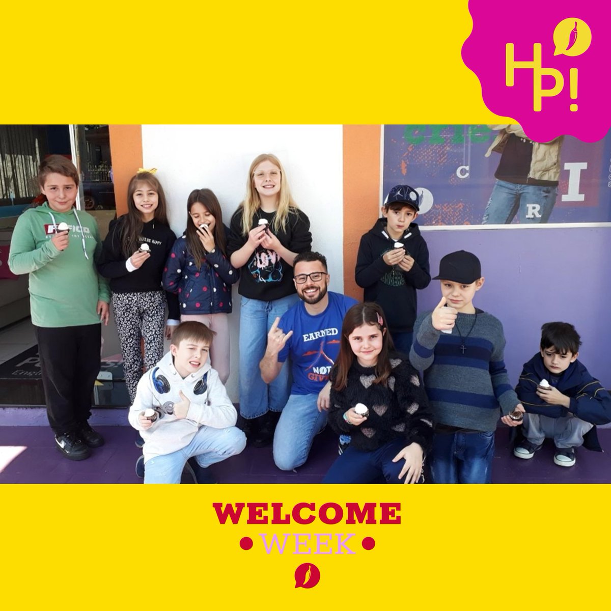 heypepperssa's tweet photo. A Welcome Week é um dos momentos mais importantes do nosso semestre. Nela, nos organizamos para bem receber os alunos novos e os veteranos, criando laços que trarão impacto positivo ao longo de todo o semestre.

#HeyPeppersSA #HeyPeppers #EscolaDeIngles #CursoDeIngles https://t.co/rpFjIgZHmT