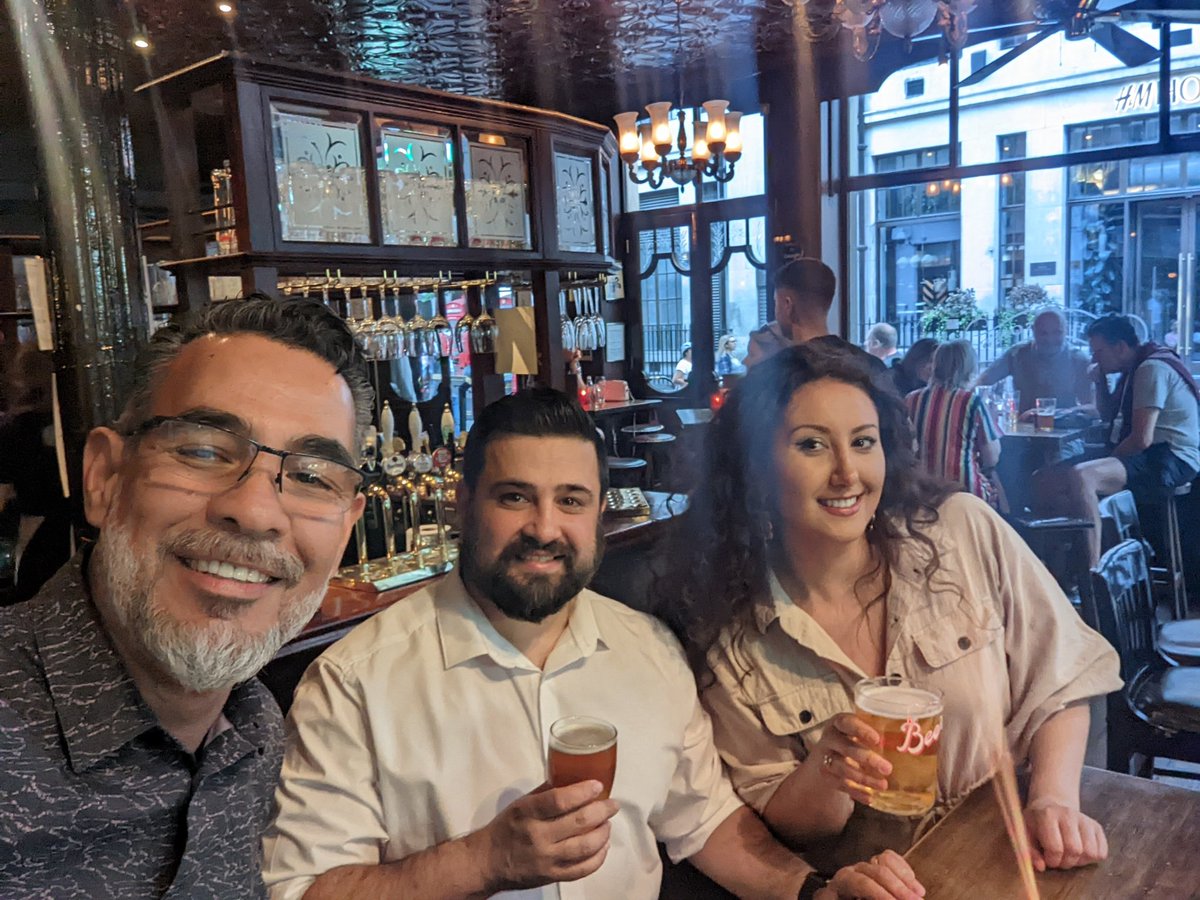 Non-FungibleTony (NFT) tweet media