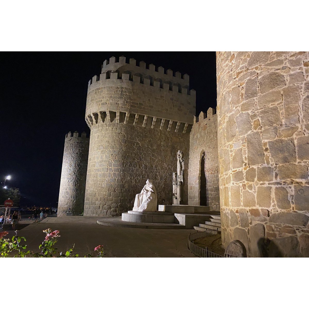 mireya_cestero's tweet photo. Ávila, Spain https://t.co/XKe4YYOwb9