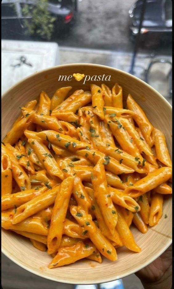 liIacdaisy's tweet image. pasta lover