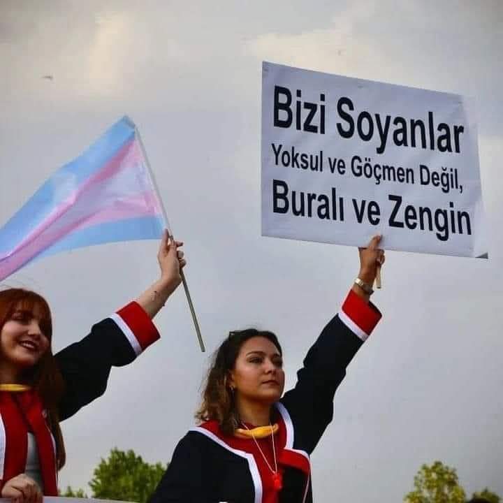 ODTÜ Devrim Stadyumu'ndan yükselen sesle moral bulduk. Helal olsun size gençler!