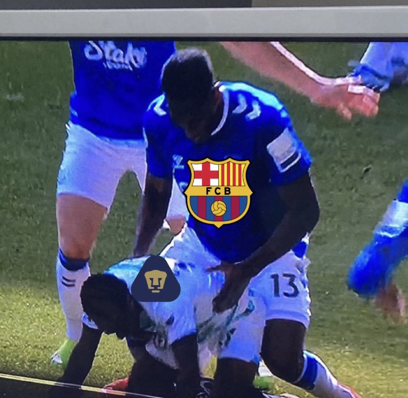 nocontextfooty's tweet photo. https://t.co/YwNSIuCbxG