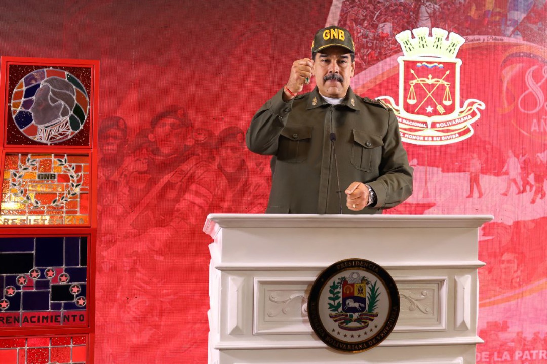 📢¡𝐀𝐬í 𝐥𝐨 𝐃𝐢𝐣𝐨!  🇻🇪
Pdte. <a href="/NicolasMaduro/">Nicolás Maduro</a>: La Guardia Nacional Bolivariana tiene que ser la mayor garantía de la paz, la tranquilidad y la seguridad ciudadana de todo el pueblo de Venezuela.
#RefuerzaTuVacuna
