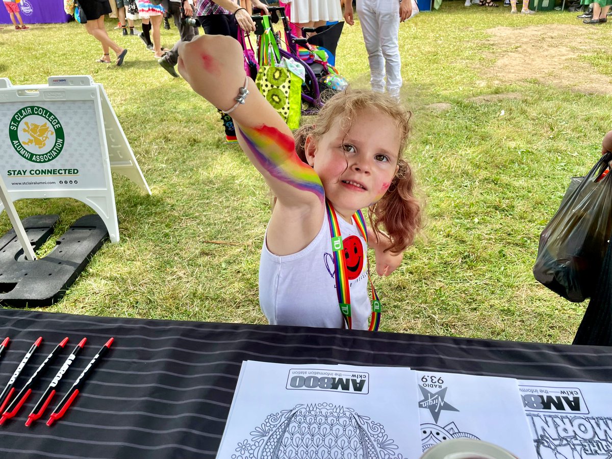 am800_cklw_'s tweet photo. You can feel the LOVE at Windsor-Essex Pride Fest! Celebrate with us and visit the A-Team for a chance to win FREE GAS, courtesy of @GUSREVENBERG and @Nissanofwindsor! @WEPridefest @STCLAIRALUMNI #WEPrideFest #LoveWins https://t.co/he3qneWywG