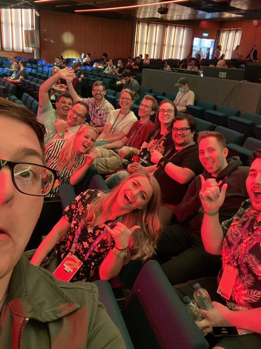 Natural_Havoc's tweet photo. Forgot to post this, but it was awesome getting to meet some travelers at twitchcon! The whole Natural havoc Gang had a blast! https://t.co/QHpAncrv8f