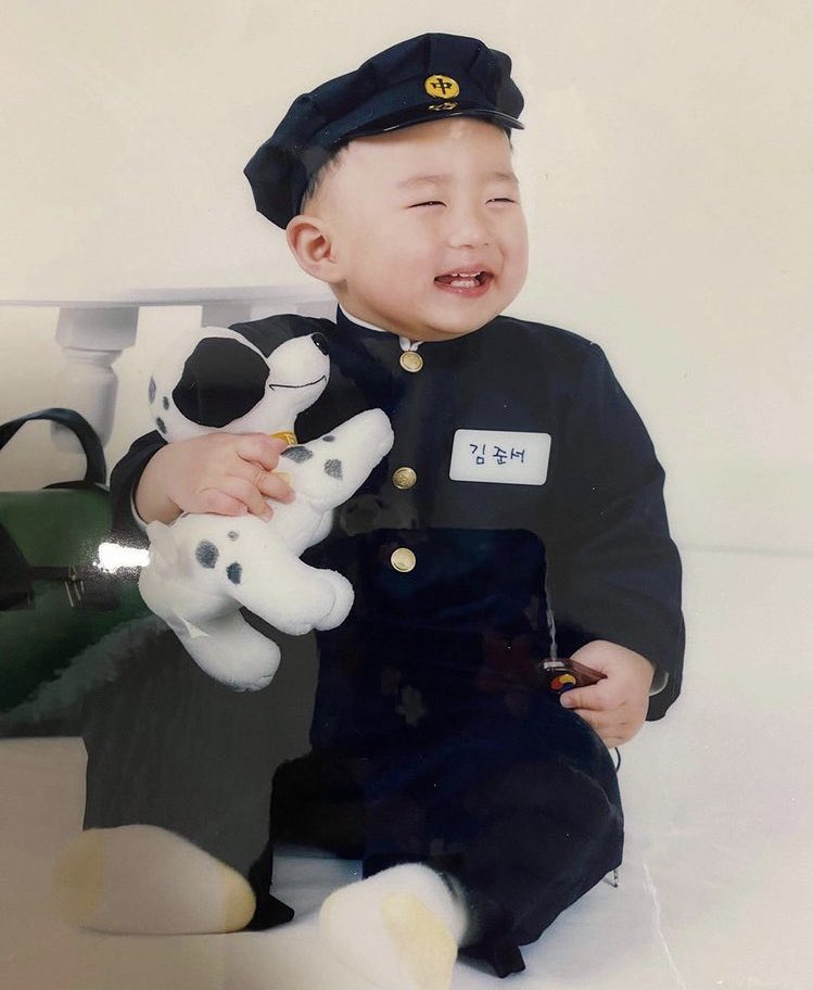 guffupo's tweet photo. 🪐ラジオ CATCH UP WEi ep.27
子供の頃よく拗ねる子だったジュンソ、メンバーに今でも拗ねるじゃんって言われてるの可愛い。 https://t.co/JJMlNXpFxs