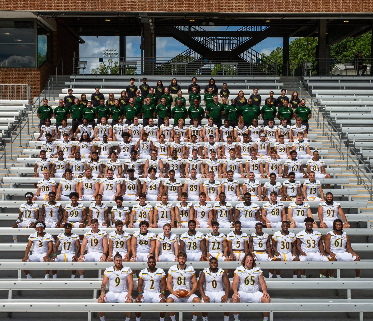 🔰 Your 2022 William &amp; Mary Tribe 🔰

#GoTribe