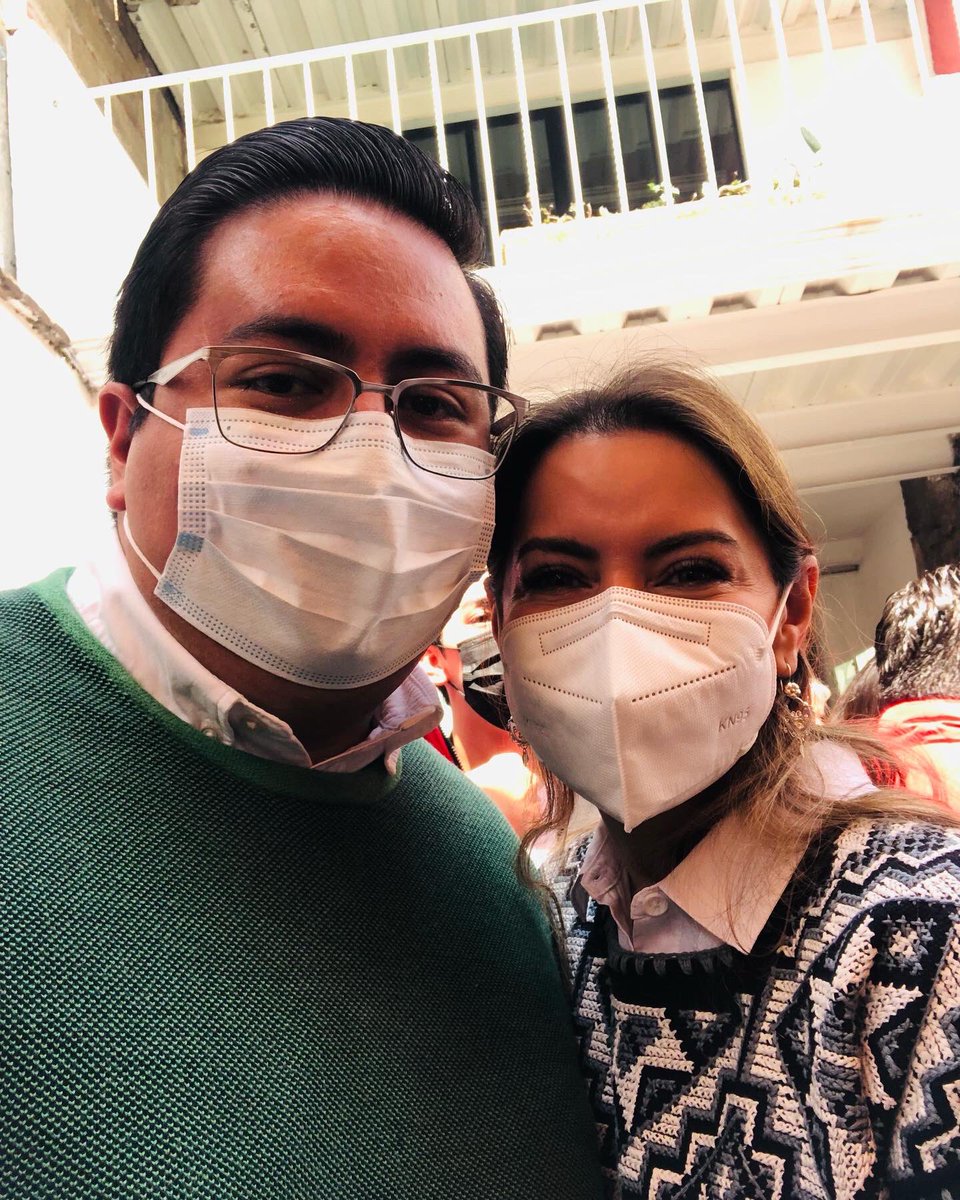JuJoCarrasco's tweet photo. Con mucha emoción acudí a la Sesión Solemne de Toma de Protesta e Instalación del Consejo Político Municipal 2022-2025 de mi querido Metepec.
#ConsejeroPolítico 
#PRIMetepec
#PRIEdoMéx
#Unidad https://t.co/5vZSXnDBoA