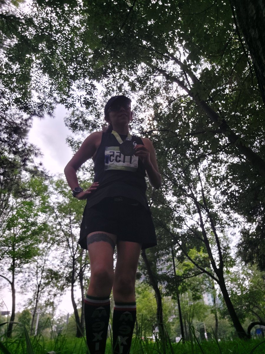 Luzzciernaga's tweet photo. Logramos una meta más #SplitAdidas30k y el prefetejo 🥳 subiendo de categoria a master 😊, ya casi #MaratonCDMXTelcel.
#Reto2022kms
@ComuniRunners @MeEncantaCorrer @EntreRunners @CorroAMiPaso @MarathonRunners @LoveRunSmile #YoElegiCorrer @SumandoKMx @EntreRunners @templorunner https://t.co/zOAEV9B6UW