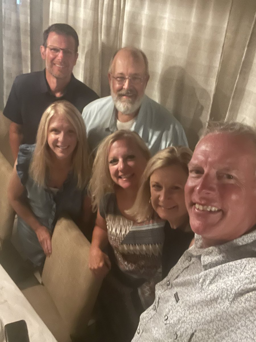 AllenCrosswhite's tweet photo. Had a great time celebrating my sister Cheryl’s bday with Keith Urban and family in Orange Beach! https://t.co/7j1wbwtens