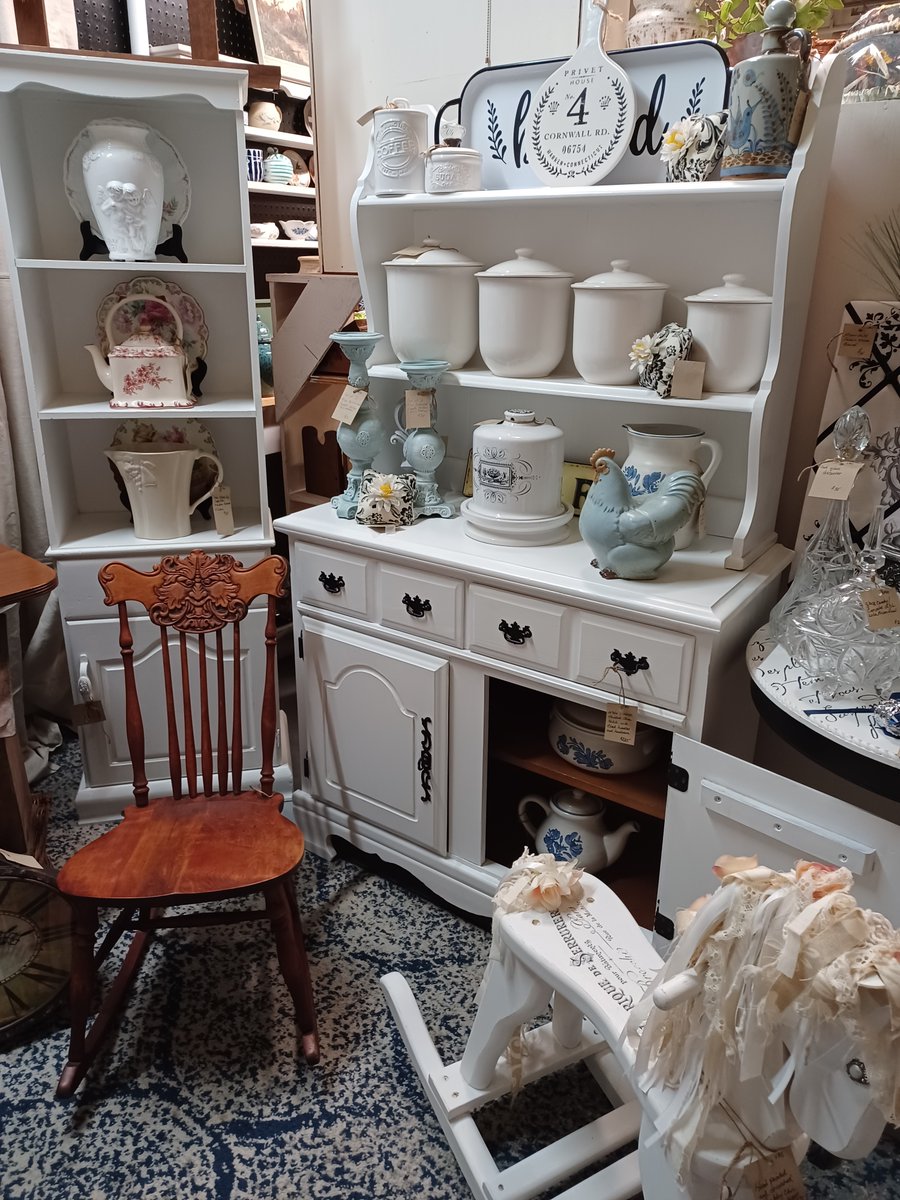 7BridgesMerc's tweet photo. Check out some of our new things at The Pickers Junction in Sellersville, PA https://t.co/4uKRTiWwky