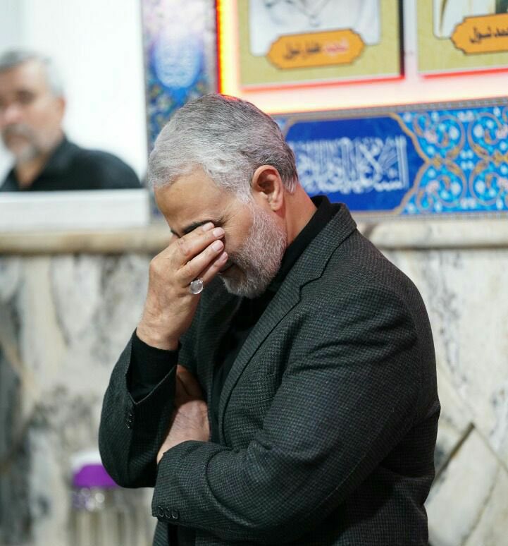 فَعلى مِثْلِ الحُسَين فليبكِ البَاكون ..
.
#واحسيناه