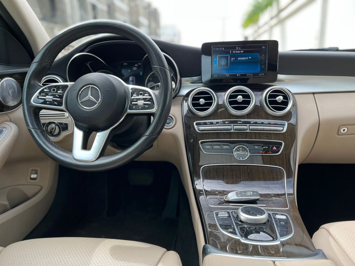 mr_geff1's tweet photo. Executive deal🚀🚀
2019
Mercedes Benz 
C300
Foreign used 
Full option 
Price:26.5M https://t.co/w9ngyRD3oO