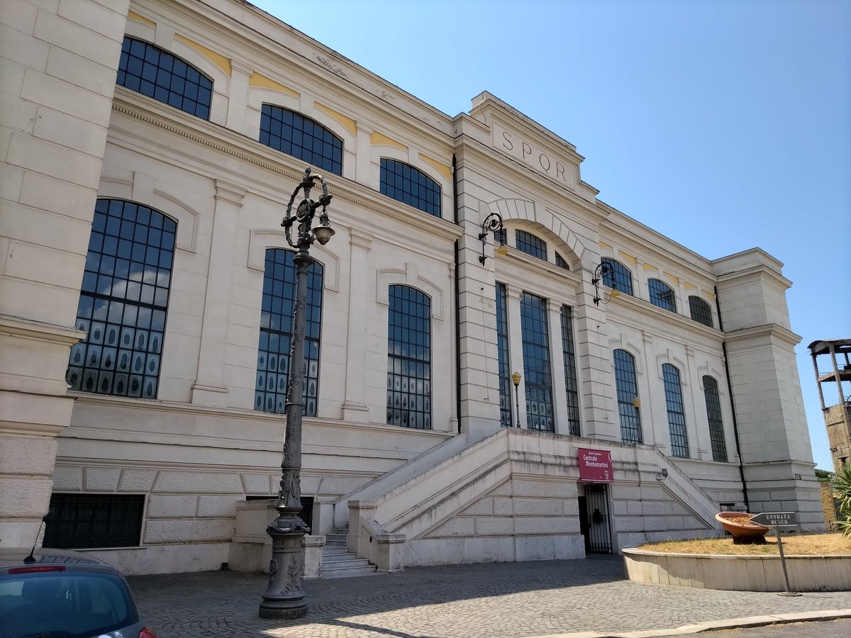 fundio63's tweet photo. Finalmente, dopo tanti documentari, sono andato alla #centralemontemartini di #MiCRoma alla Garbatella. Un'esperienza incredibile, struttura museale assolutamente speciale che basterebbe da sé, se non fosse anche zeppa di reperti di vari scavi romani moderni. Imperdibile! https://t.co/Yck1SLGxHI