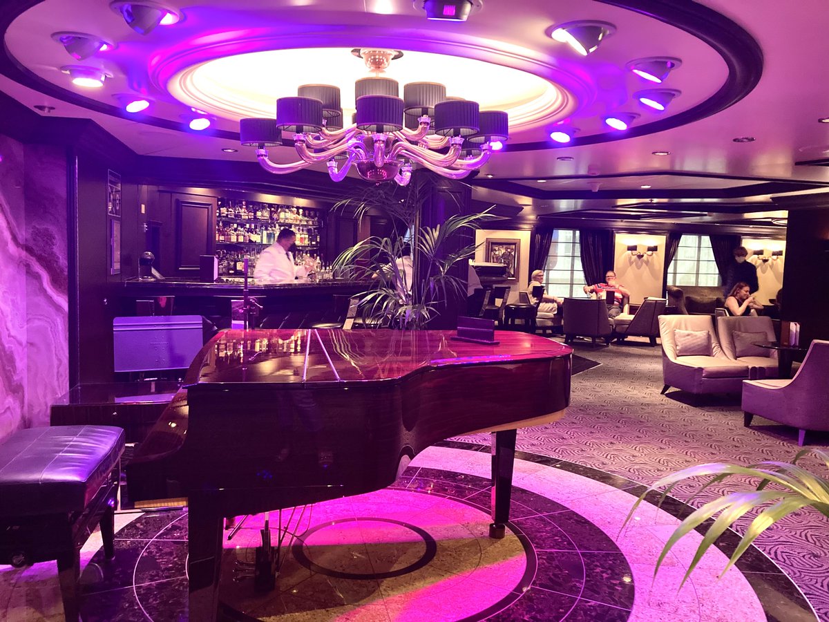 SaraMacefield's tweet photo. Being back on @OceaniaCruises #Marina has reminded me of how many stylish spots there are on this ship. #lookingchic #cruise #shipshape https://t.co/WeCWsIAPFI