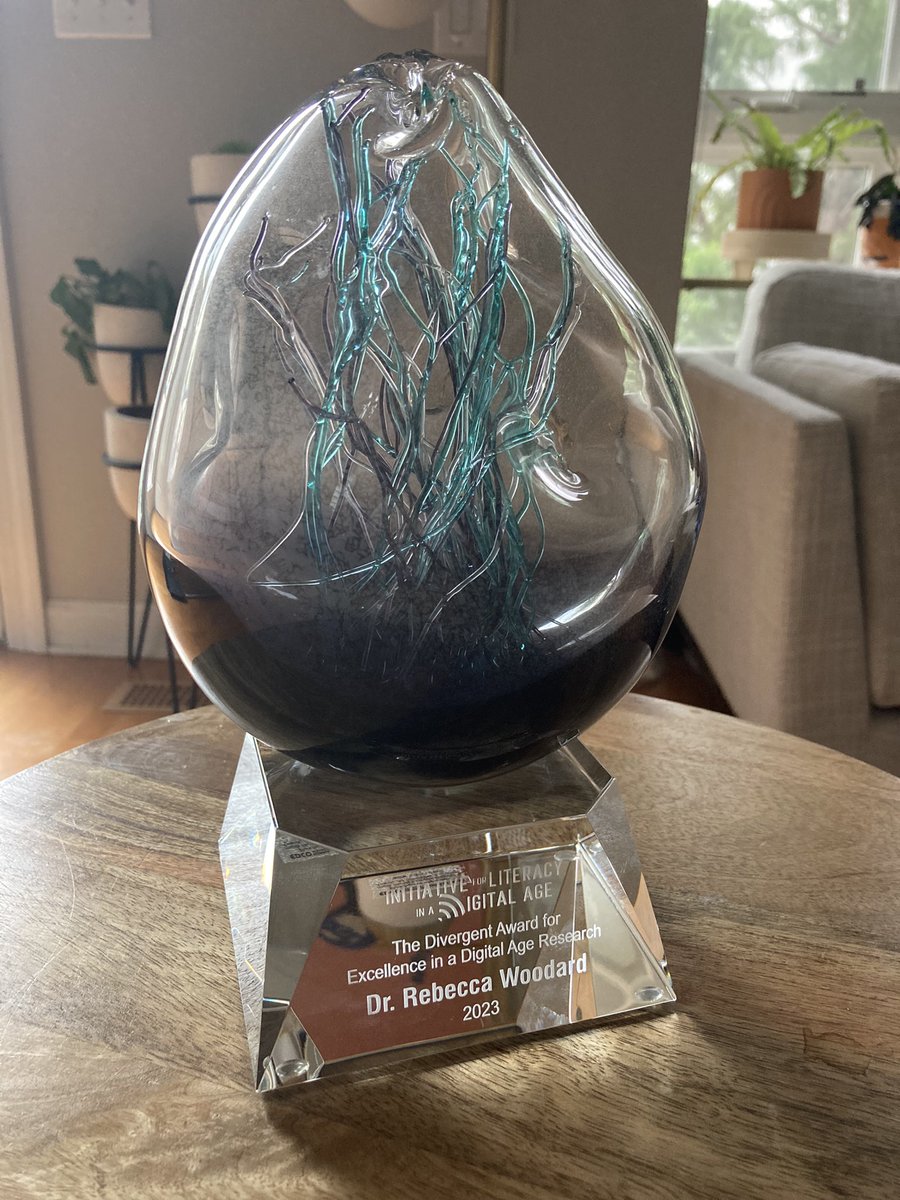 Rebecca Woodard tweet media