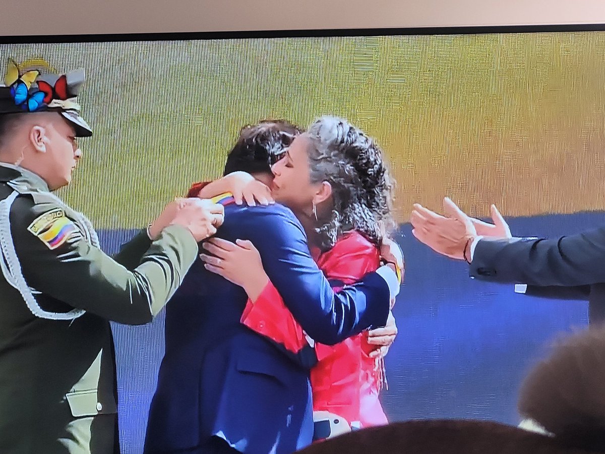 AyMariaCandela's tweet photo. Cómo superar esto. Dios. https://t.co/pX3hSI3zvi