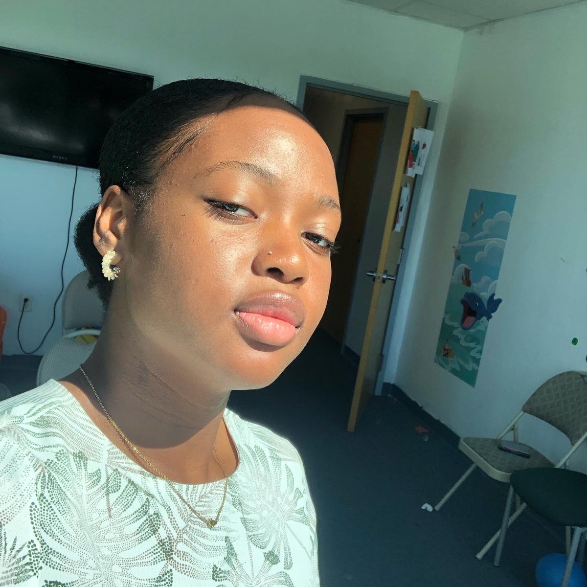 Honour_NoraA's tweet photo. Blessed and sunkissed☀️ https://t.co/r3HIiEjUe8