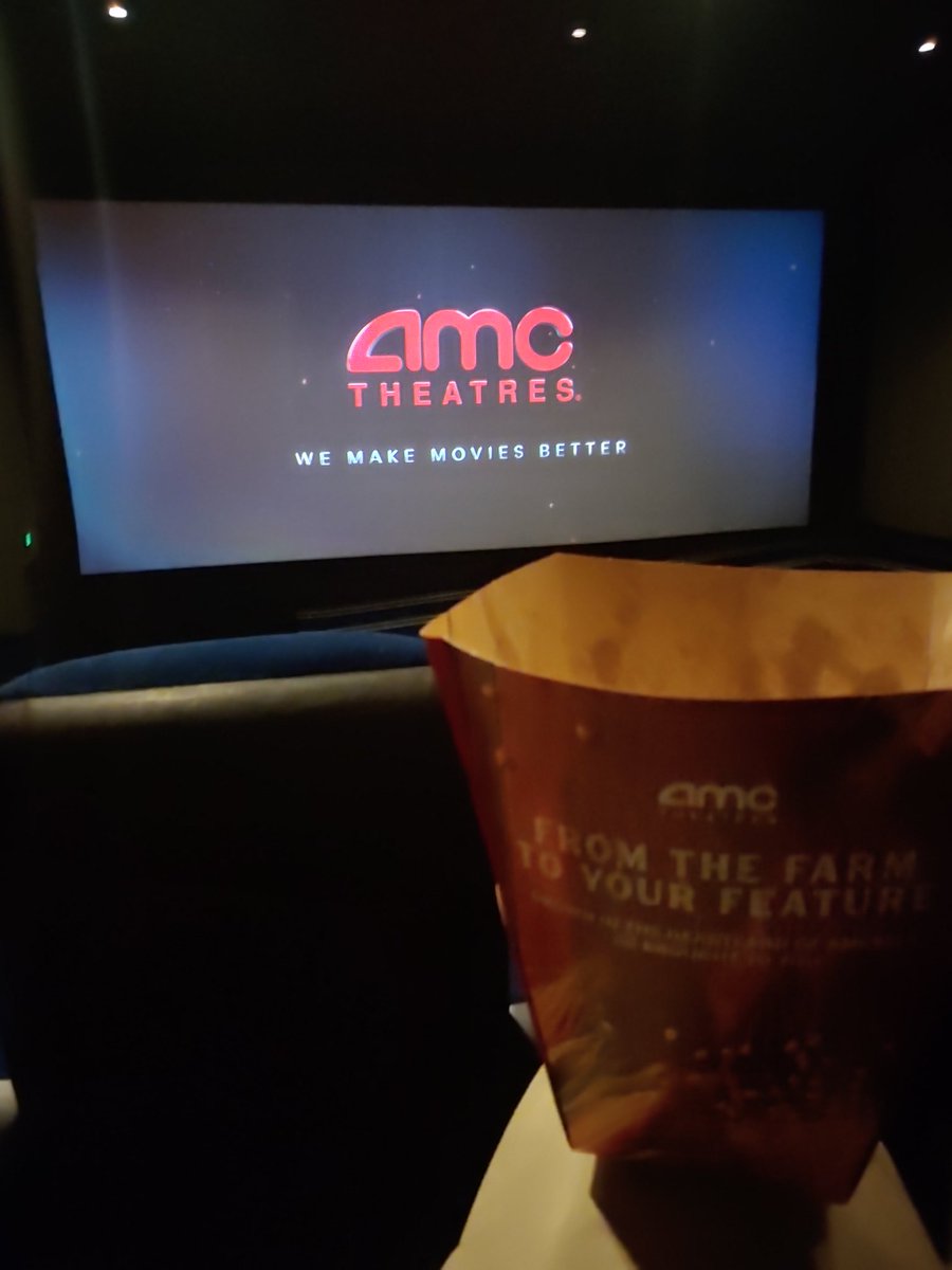 BryceDH1's tweet image. Took the kiddo to see #DCLeagueOfSuperPets @AMCTheatres #AMC
Two thumbs up from her and I as well. 👍👍