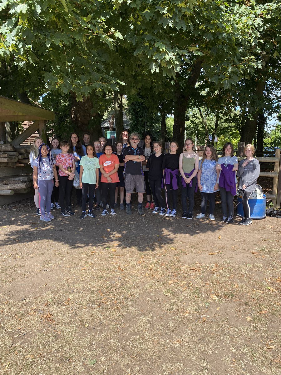 3rd Bilston Guides & Rangers tweet media