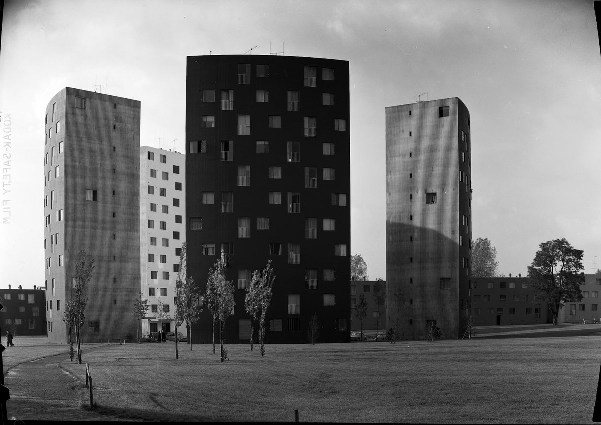 renaud_epstein's tweet image. Envie de dépaysement ? Offrez vous un voyage dans les merveilleuses archives photographiques du Ministère de la Reconstruction et de l'Urbanisme 
flickr.com/photos/reconst…