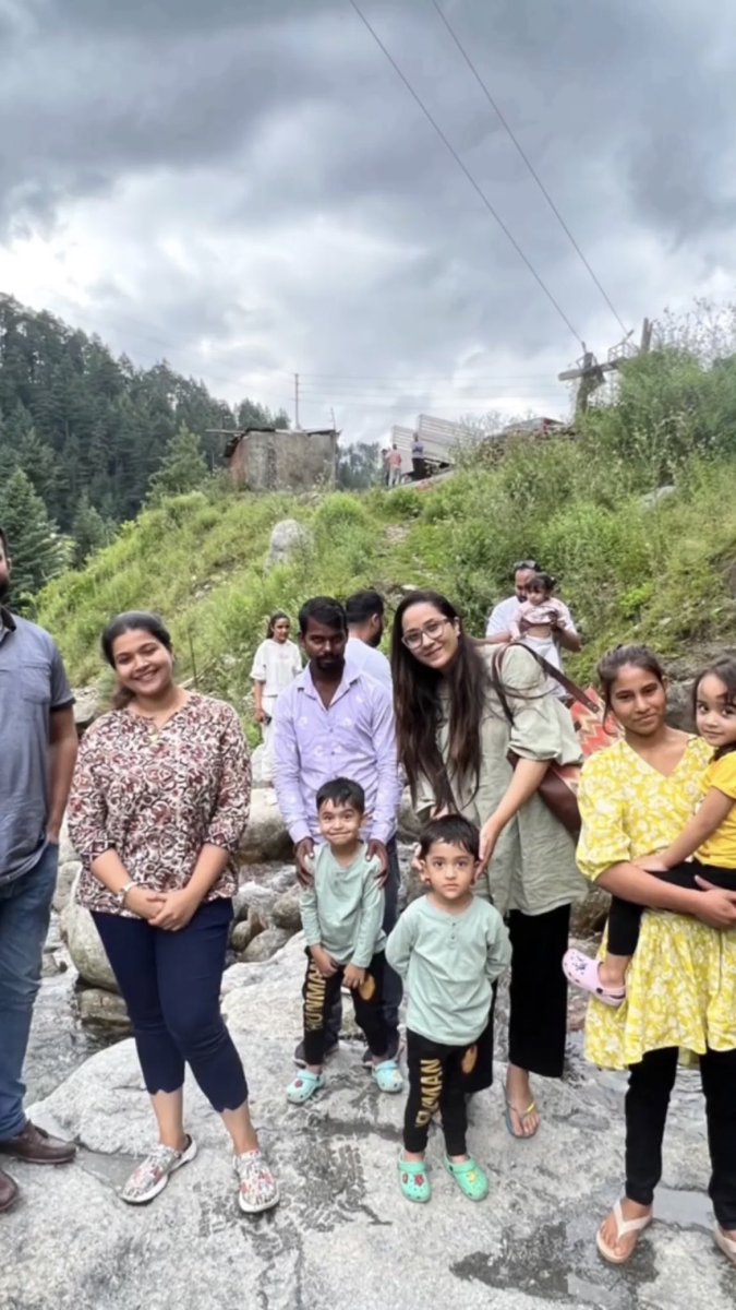 JasLy In Jammu >>>>> 😍❤️
I can’t wait for this vlog now😩 
It’s such peaceful and happy place surrounded with family &amp; friends🥰
They’re just dffrnt people there.. and i love it💖
<a href="/jasminbhasin/">Jasmine bhasin</a> <a href="/AlyGoni/">Aly Goni</a> 

Thanks <a href="/SheikhJhanzeb/">𝐒𝐡𝐞𝐢𝐤𝐡 𝐉𝐡𝐚𝐧𝐳𝐞𝐛</a> for sharing🥹

#JasminBhasin #AlyGoni #JasLy