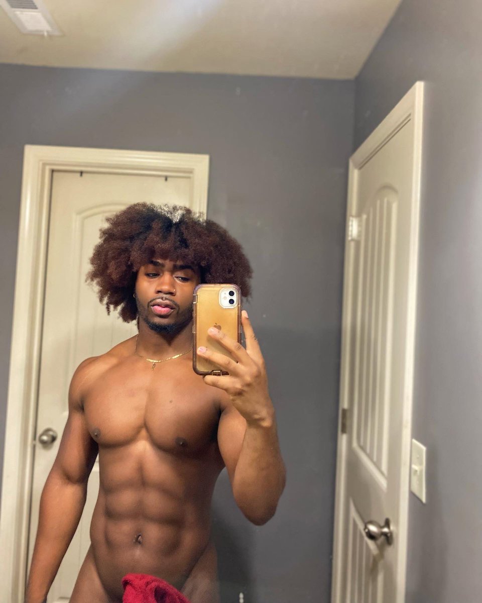 realwhatthekell's tweet photo. Guess I was never your type 🤎 https://t.co/4RsmPV2FLH