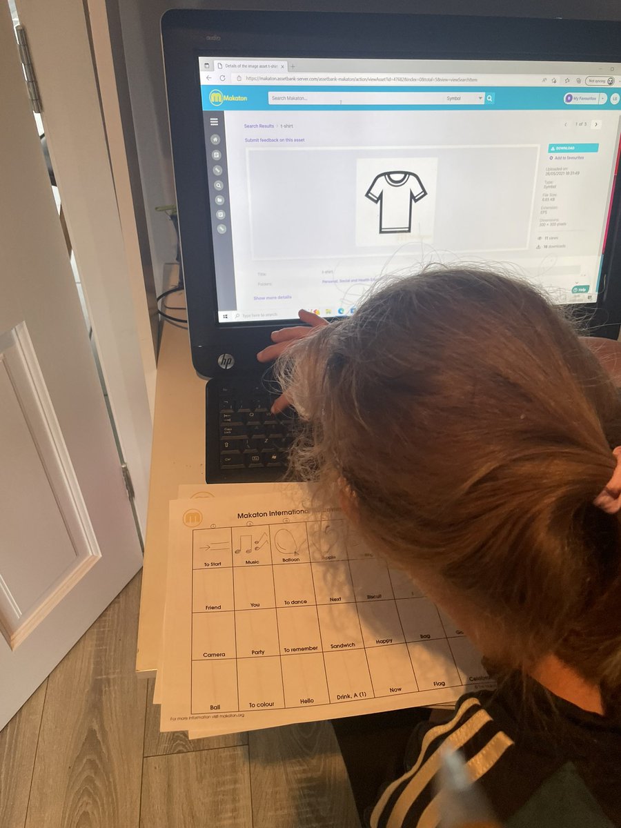 Laura_Somme's tweet photo. I ♥️ makaton and use all the time at home and sometimes at work to communicate with my patients …. Using August to learn 2 new signs and symbols every day before International Awareness Day on the 28th. 🙂great free resources on @MakatonCharity website #Makaton https://t.co/sNTE1BIPWA