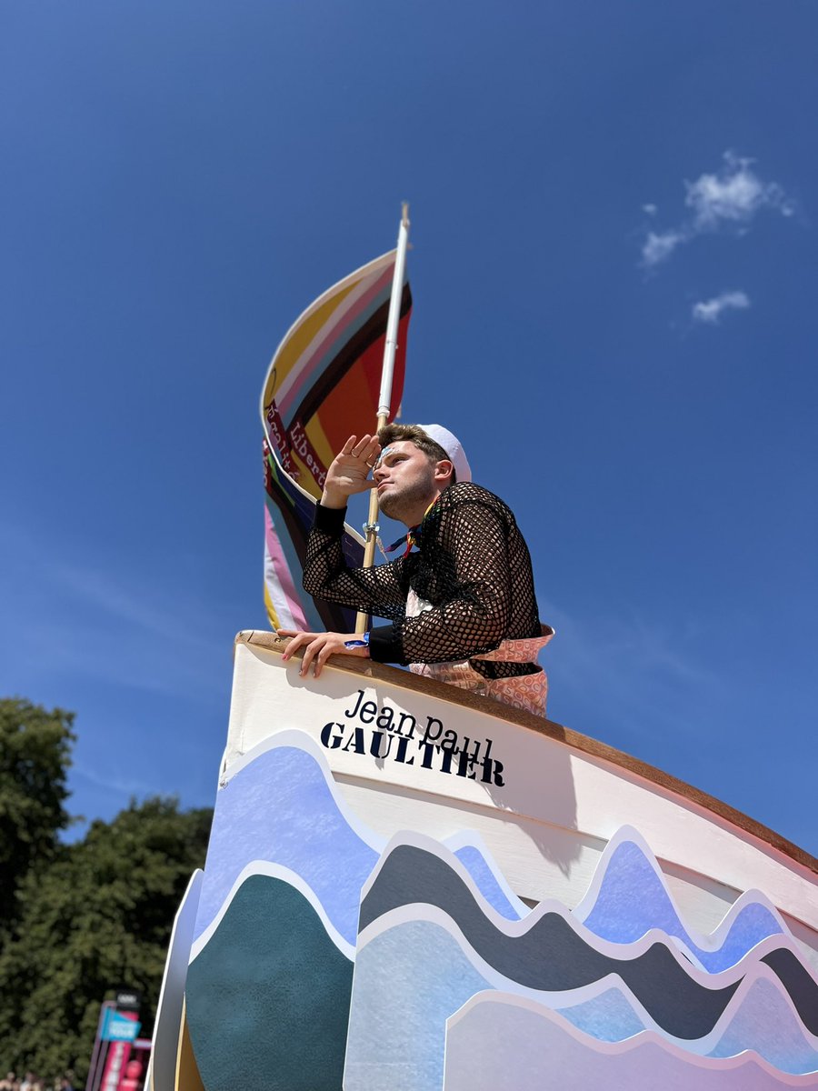 Willbillroy's tweet photo. Just a few of my favourite moments of the best day of the year!!!! @PrideBrighton always a pleasure, never a chore #headlineyoursummer #sailerfantasy #BrightonPride #seeyounextyear https://t.co/hc3KIAv2FU