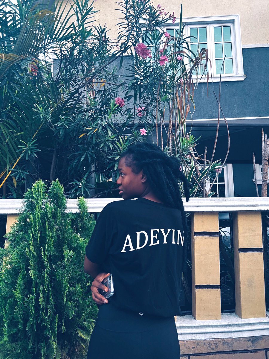 temiadeofficial's tweet photo. 👸🏾. https://t.co/eIicyPfdMV