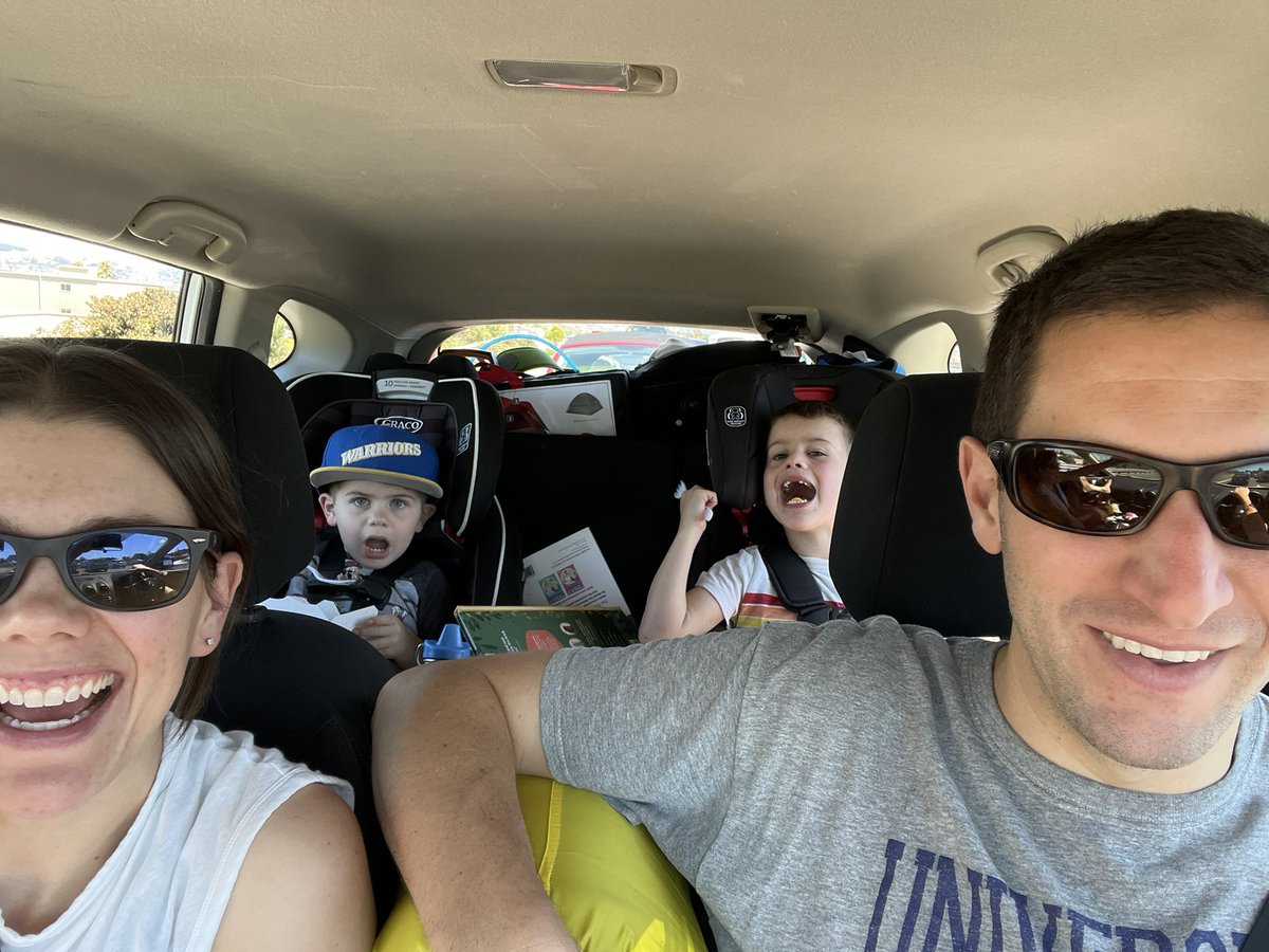 Camping brought to you by two Tetris masters who managed to cram EVERYTHING into a Nissan Rogue. 🏕