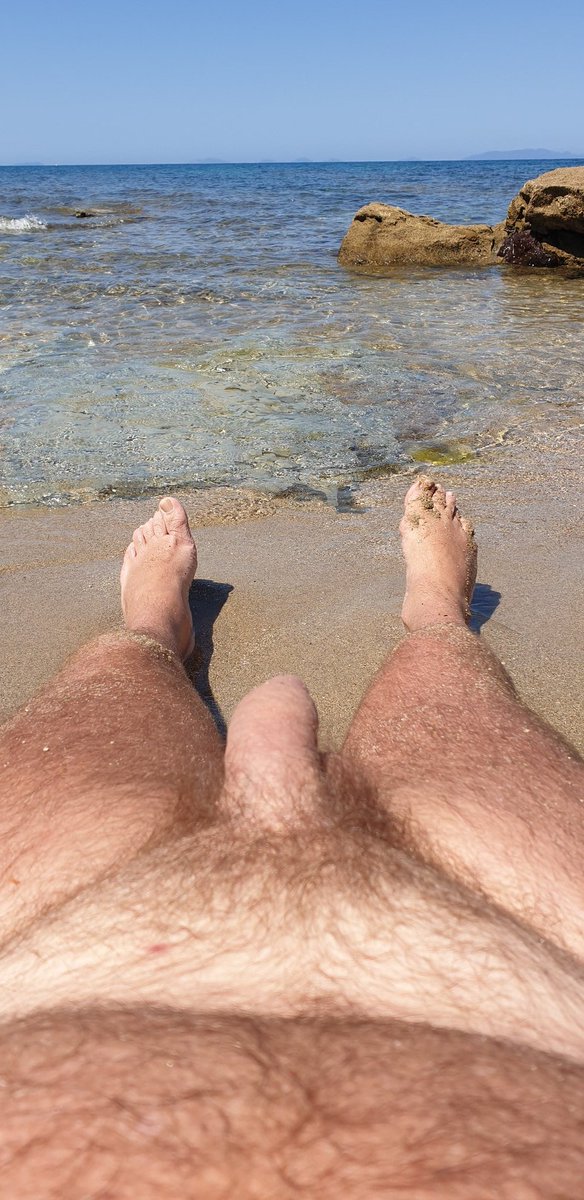 italiangay's tweet photo. A young me
#italia #italy #nudistiitaliani #nature #nudismo #naturismo #naturism #nudism #gaybear #hairy #nudist #naked #nakedman  #nakedbear  #gayitalia #gayitaly #gaystagram #gaysingle https://t.co/1OiGWtS5SM