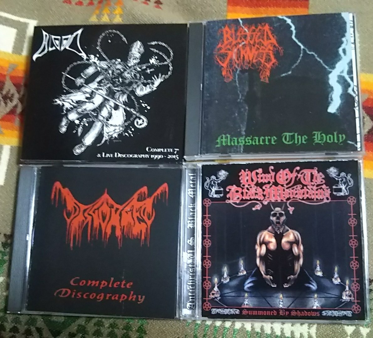 nerisuke's tweet photo. BLOOD / "COMPLETE 7" &amp; LIVE "
BLESSED SICKNESS / "Massacre the holy"
DiSGORGED / "COMPLETE DISCOGRAPHY"
Wind of the Black Mountain / "Summoned by Shadows"

昨日聴いたの全部ゴイスー。

#diablosrecords 
#huangquanrecords 
#cdnrecords 
#growlrecords 
#moribundrecords 
#はるまげ堂 https://t.co/Sx8Rki7ALG