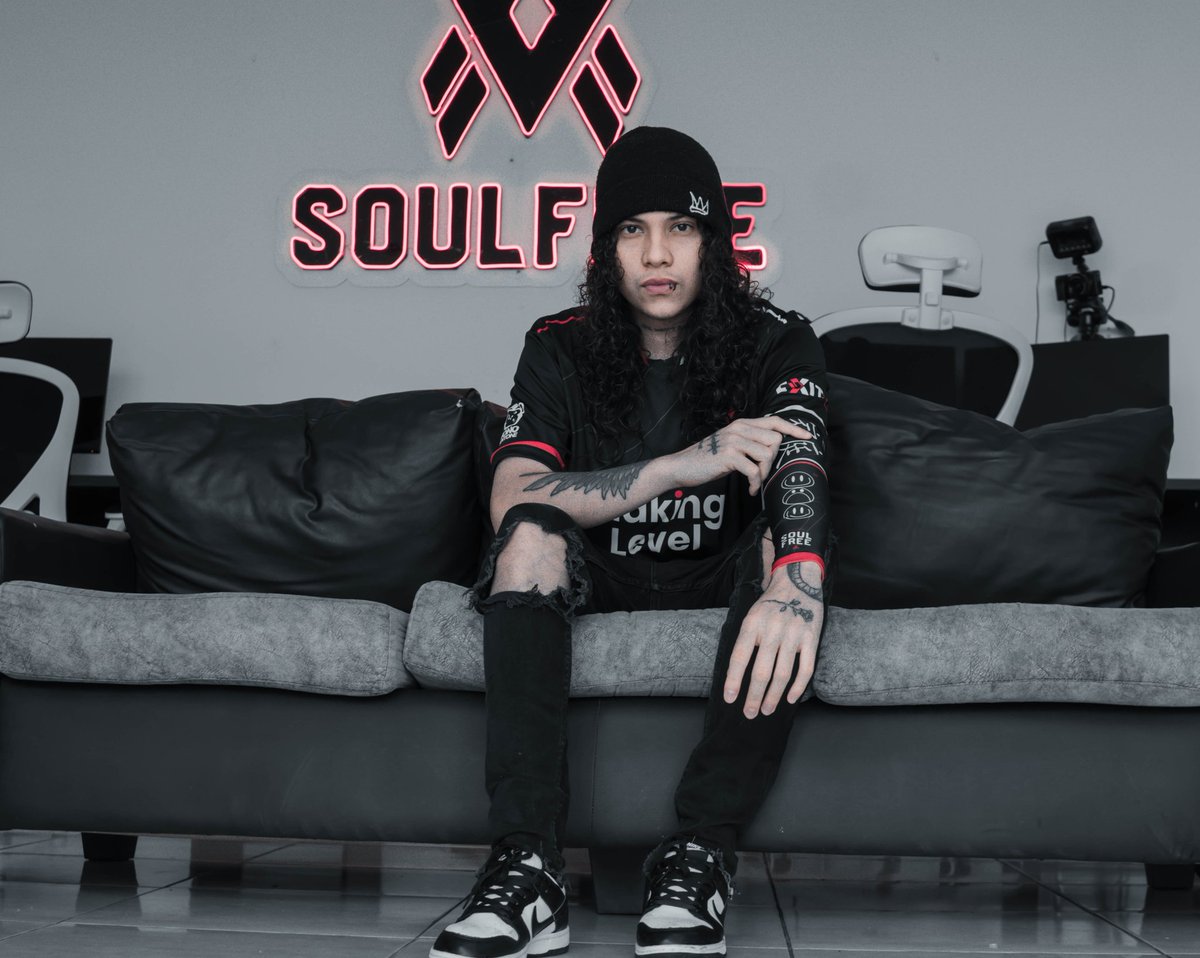 ¡Hoy estamos de fiesta!🎉🥳

Felicidades al <a href="/Cachorro2k2/">Cachorro2k2</a> de la manada soulfree