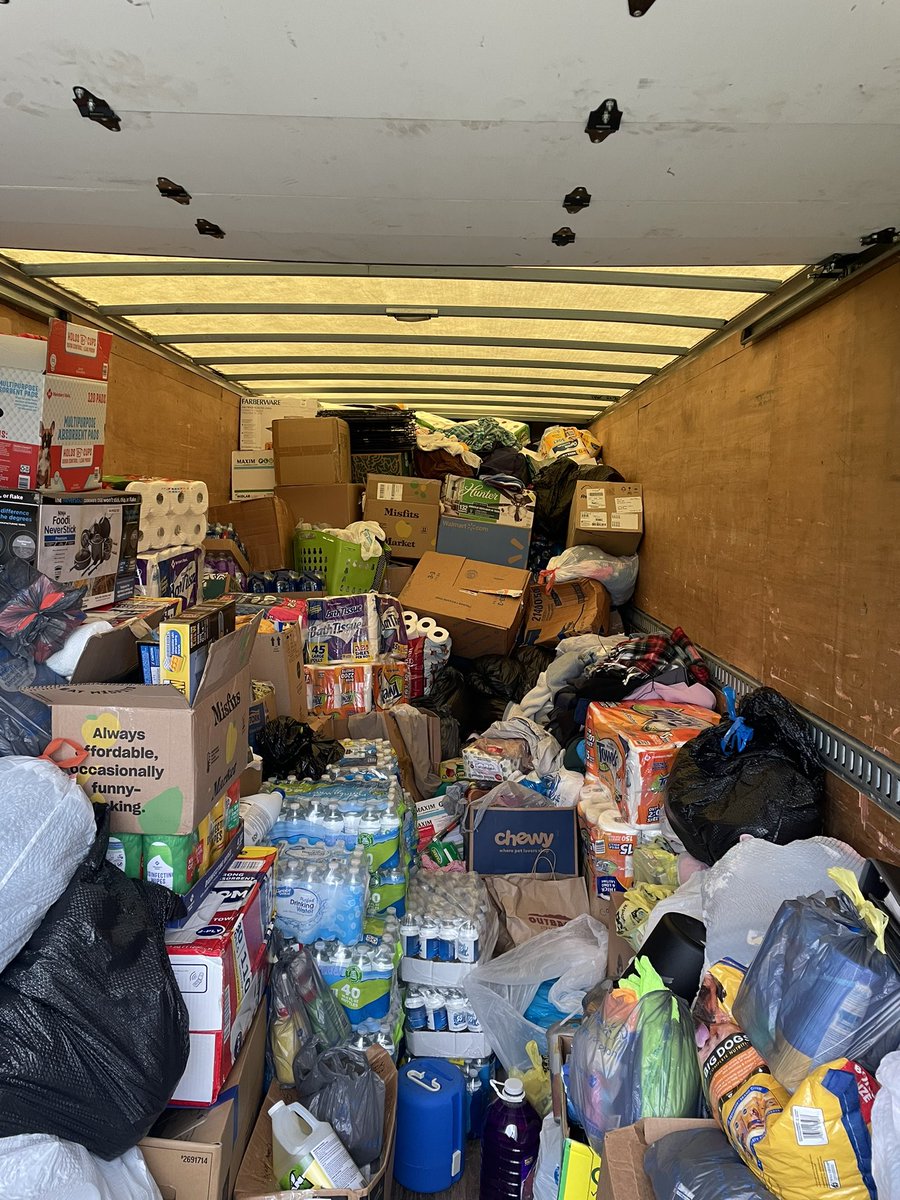 DC_Pioneers's tweet photo. What an unbelievable week. This is one of the many reasons the Jonesborough community is a special place with some amazing people. YOU all made this possible. We were able to gather and deliver so much to the flood victims in Kentucky it was an unbelievable sight… https://t.co/vDiMLjwGTe