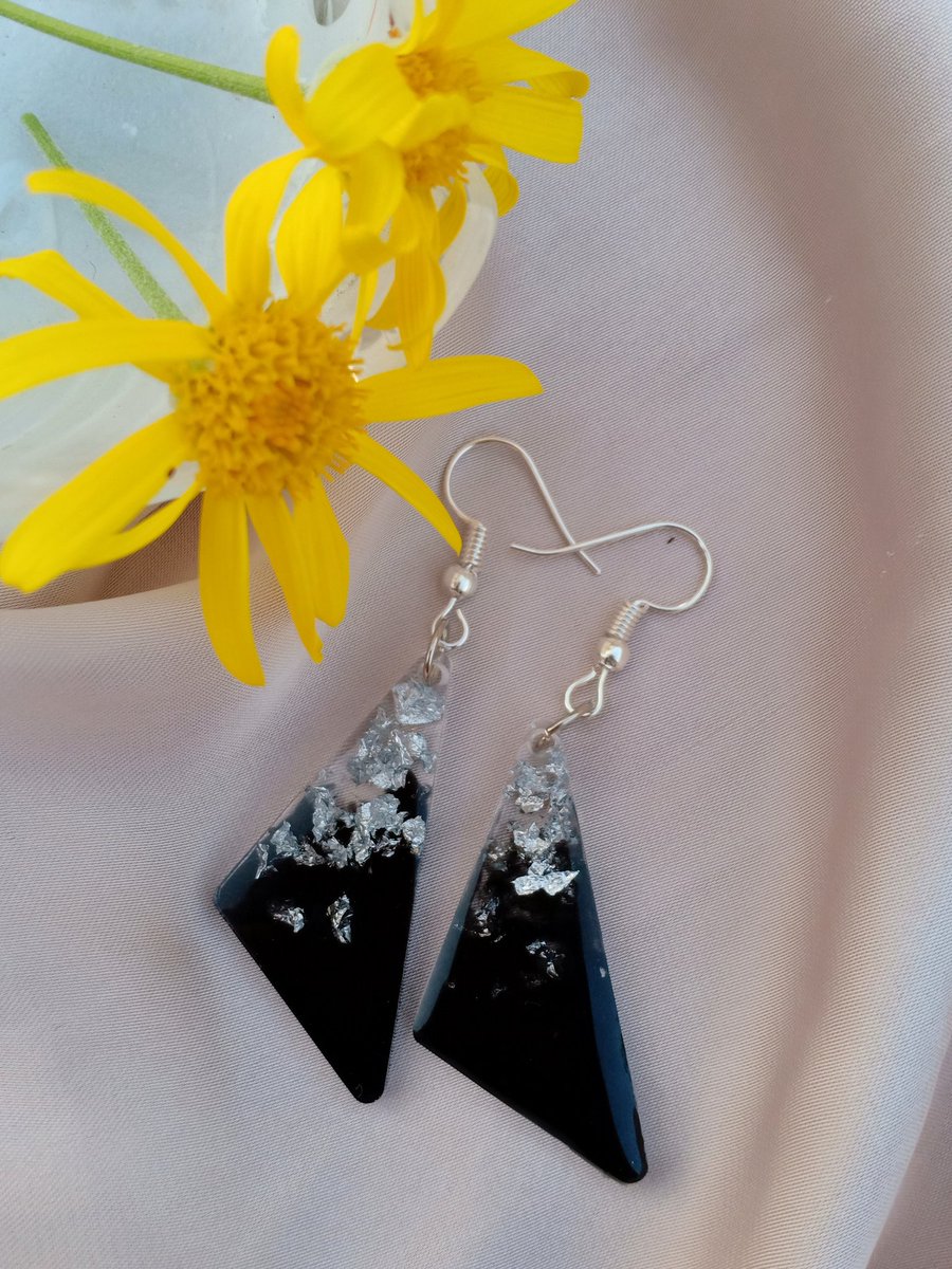 instagram.com/elegant_resin_… 
#resinart 
فولو للبيدچ بتاعتي علي انستا 🥺