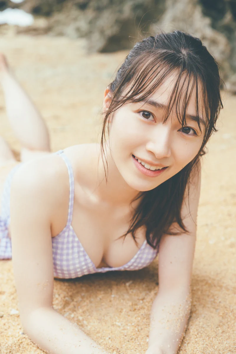 櫻坂46 守屋麗奈1st写真集「笑顔のグー、チョキ、パー」 アザーカット 櫻坂46 守屋麗奈 1st写真集『笑顔のグー、チョキ、パー』 🍫発売中