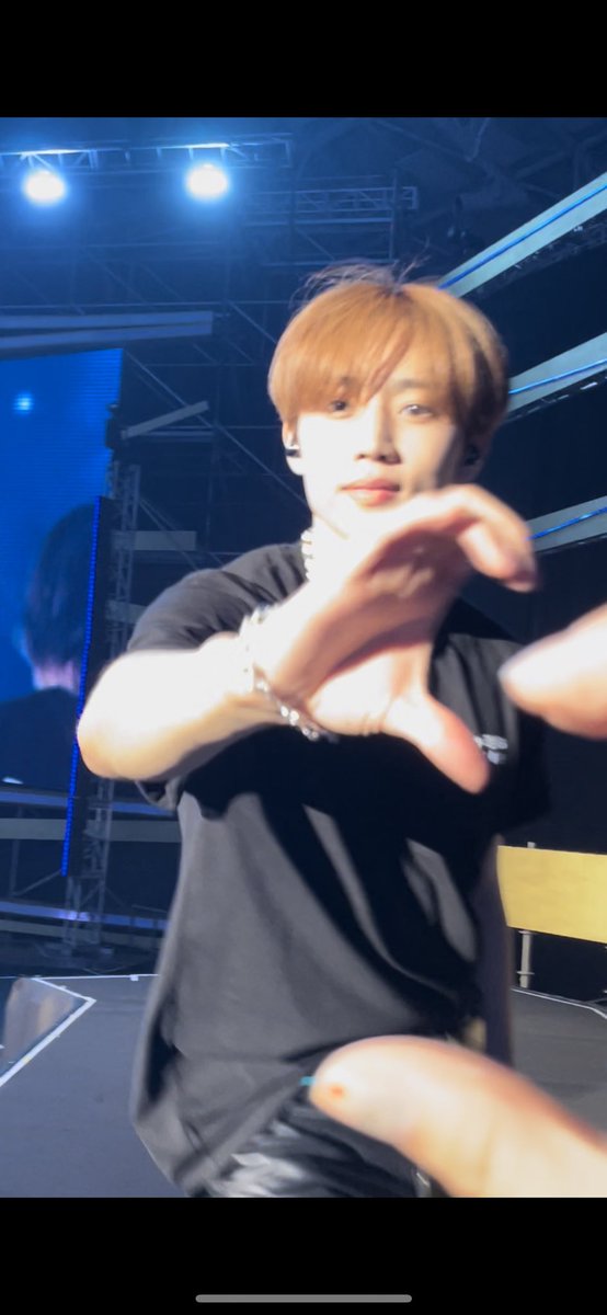 Hamzzi_1105's tweet photo. 더비존 막콘…❤️ 너무 행복한 하루 계탐 모음집
#더비존 #서울 #막콘 #체조경기장 https://t.co/LCMxpFcJxz