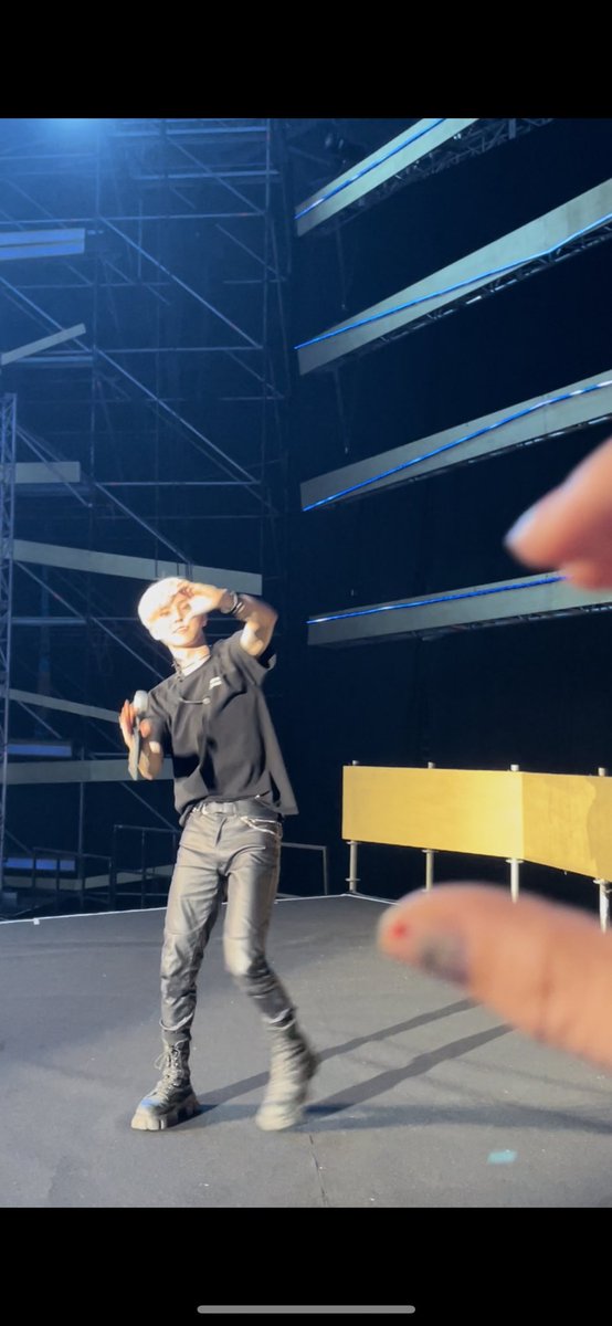 Hamzzi_1105's tweet photo. 더비존 막콘…❤️ 너무 행복한 하루 계탐 모음집
#더비존 #서울 #막콘 #체조경기장 https://t.co/LCMxpFcJxz