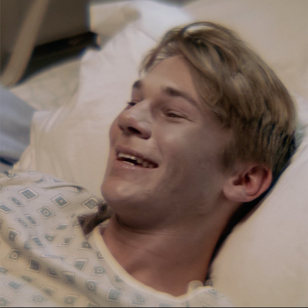 welldangpro's tweet photo. - "The creature is ready to emerge."
- "Oh thank god."
- "Yeah ... no."
Watch Endangered, our #bodyhorror #comedy in which a teen makes some bad choices, then is forced to incubate a rare parasite. Out on #laborday at https://t.co/ac9DuJy0L8 #indiefilm #shortfilm #satire https://t.co/yOVVMcF0E7