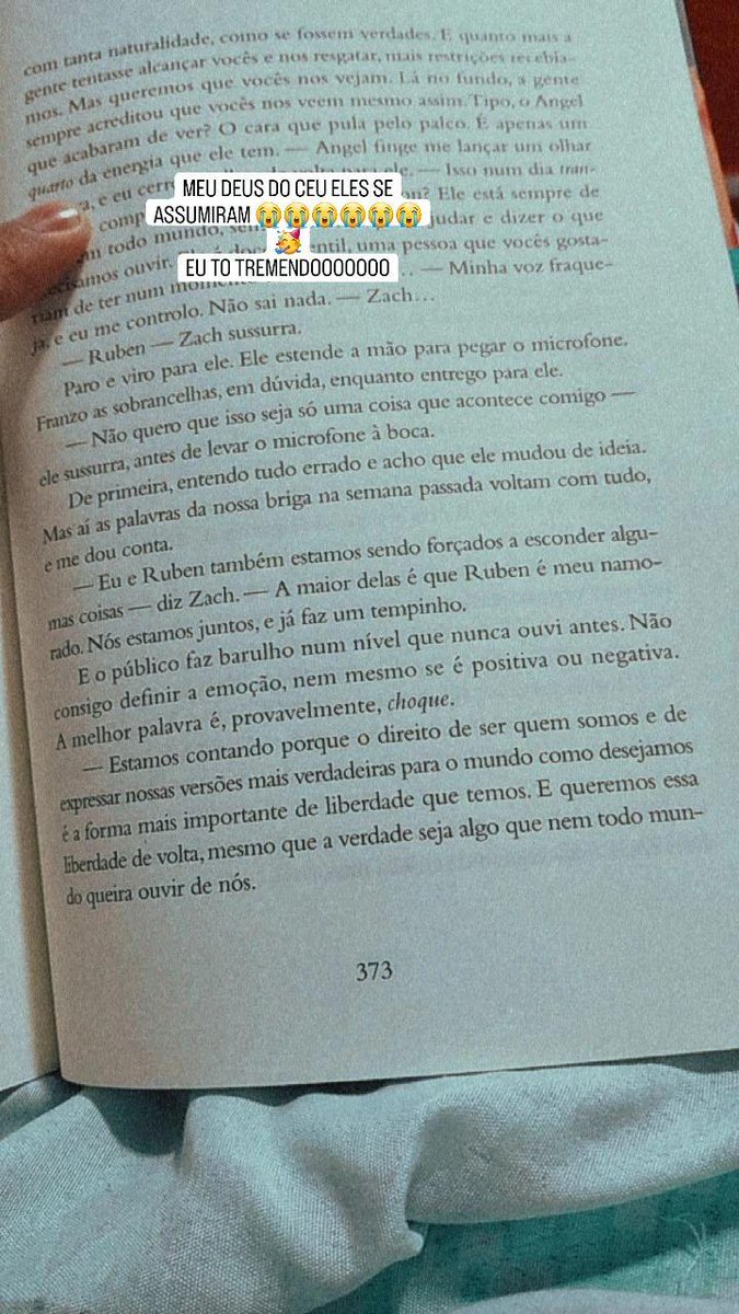_viniek_'s tweet photo. TERMINEI FICA ENTRE NรS E SO TO COM VONTADE DE GUARDAR ZACH E RUBEN NUM POTINHO
#ZUBEN https://t.co/TB4TSkdFAF