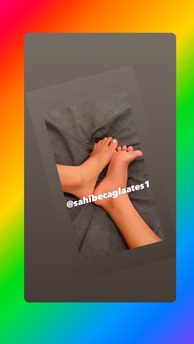 Dolandırılmaktan sıkılmış
Kendini gerçek bir sahibeye adamak için can atan itler
Aciz bedeninizi tanıtıcı dm atın 
Ve cüzdanlarınızı kanıtlayın

#finansalköle #finansaldestek #finansalkoepek #finansalkole #finansalköpek #finansalkopek #FOOTFETİSH #mistresst #SugarDaddys #köle