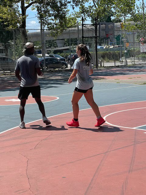 FootprintzGroup's tweet photo. Quick 4 pack of @angelinahodgens in the park ...

“
Show. #thehow
Teach. #thewhy
Apply. #thewhen
“

📷 | @DeHodgens https://t.co/wfnL5bWonp