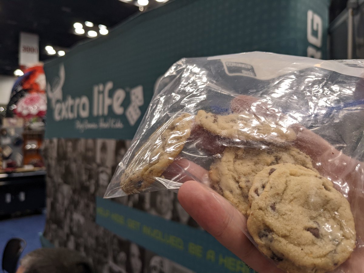 ExtraLifeD8N's tweet photo. We had a great time at #GenCon2022!
It's always inspiring seeing the @ExtraLife_Indy team do their thing here.

(And you know we donated for some of their youngest fundraiser's famous cookies! Carter is a baking prodigy.) https://t.co/PxXXHiioQJ