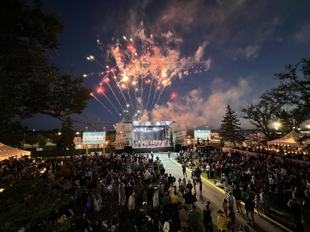 We couldn’t have asked for a better performance to close the Queen City Ex presented by SaskTel! 🎉 Blockbuster movie hits from the @ReginaSymphony… followed by a fireworks display to the Star Wars soundtrack! 🎇 We’re already excited for next year! #QCX @SaskTel @SaskMilk