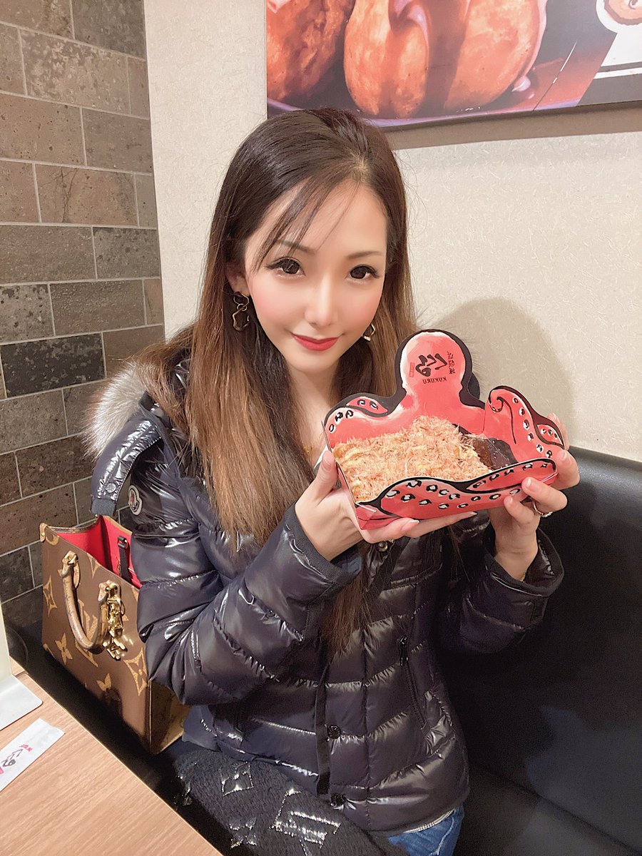 ayanyan_000's tweet photo. 大阪行きたい🐙🐙 https://t.co/yHJJLDdY4q