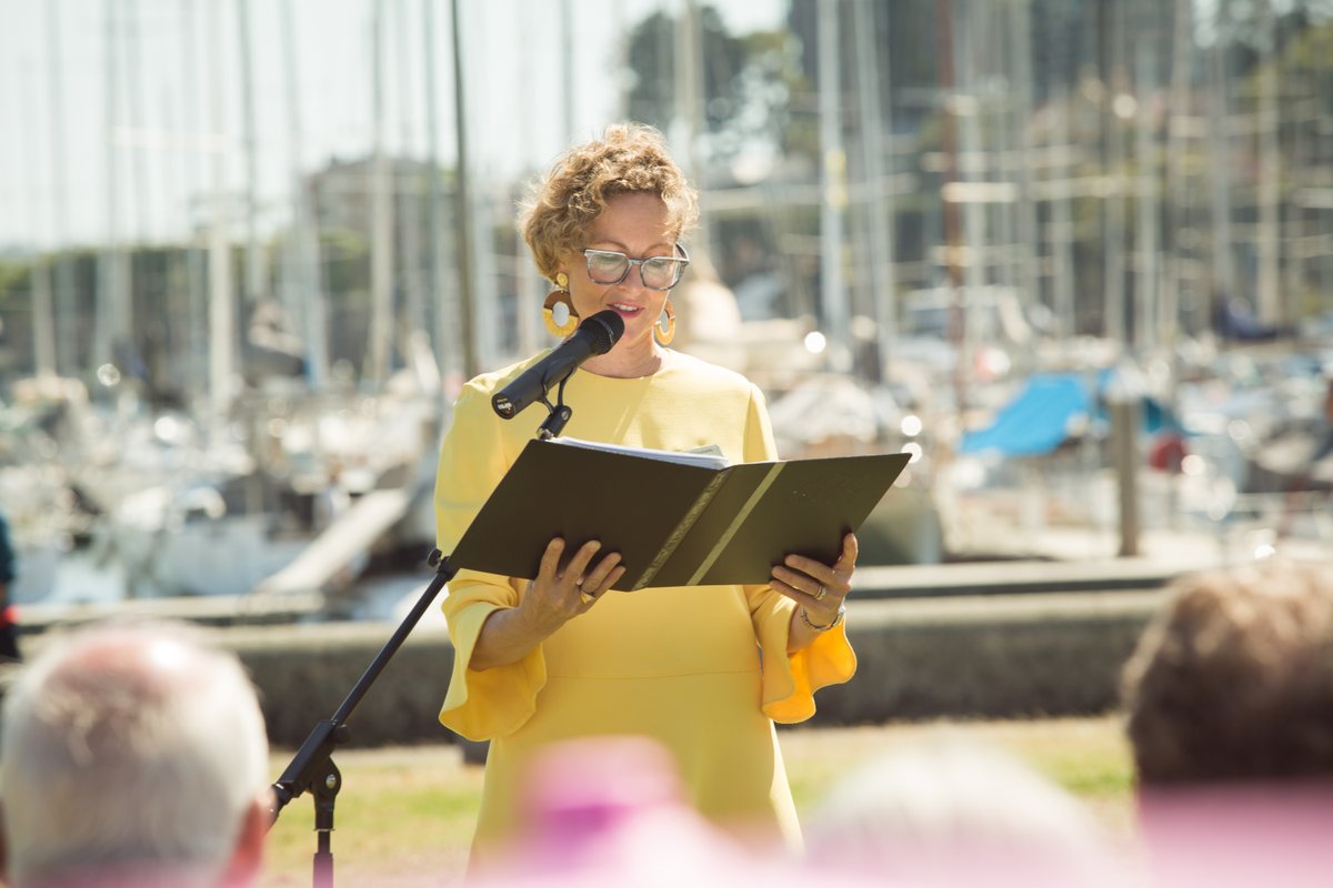 At Picaluna, storytelling is something we pride ourselves in; it is at the heart and soul of how we work with those left behind to create meaningful funerals.
If you'd like to learn more, please get in contact.
picaluna.com
(02) 9067 955