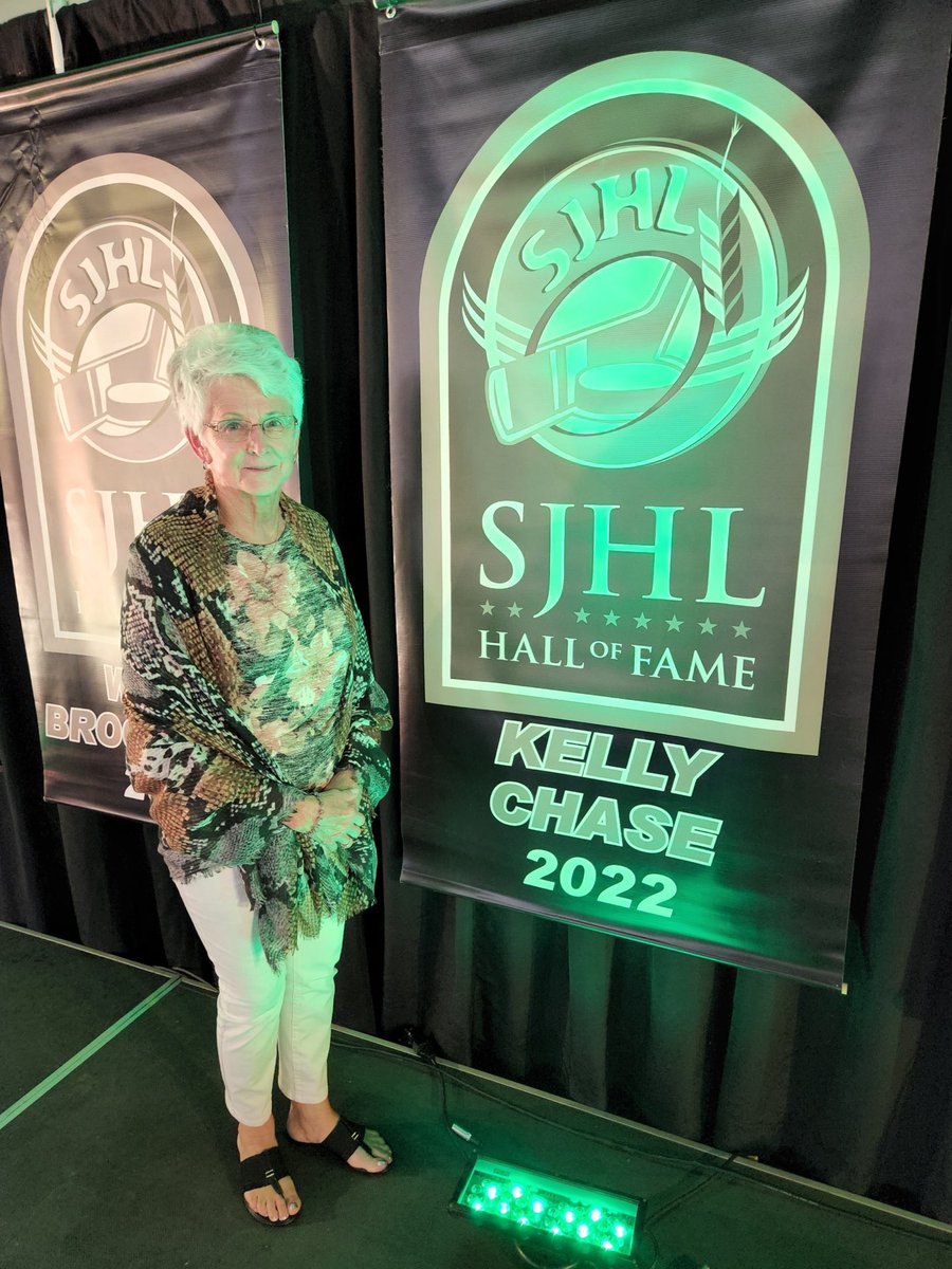 Thanks to the friends and family who reached out and a special thanks to my mom for representing me. I'm grateful and honored <a href="/theSJHL/">SJHL</a> <a href="/HumboldtBroncos/">Humboldt Broncos</a>