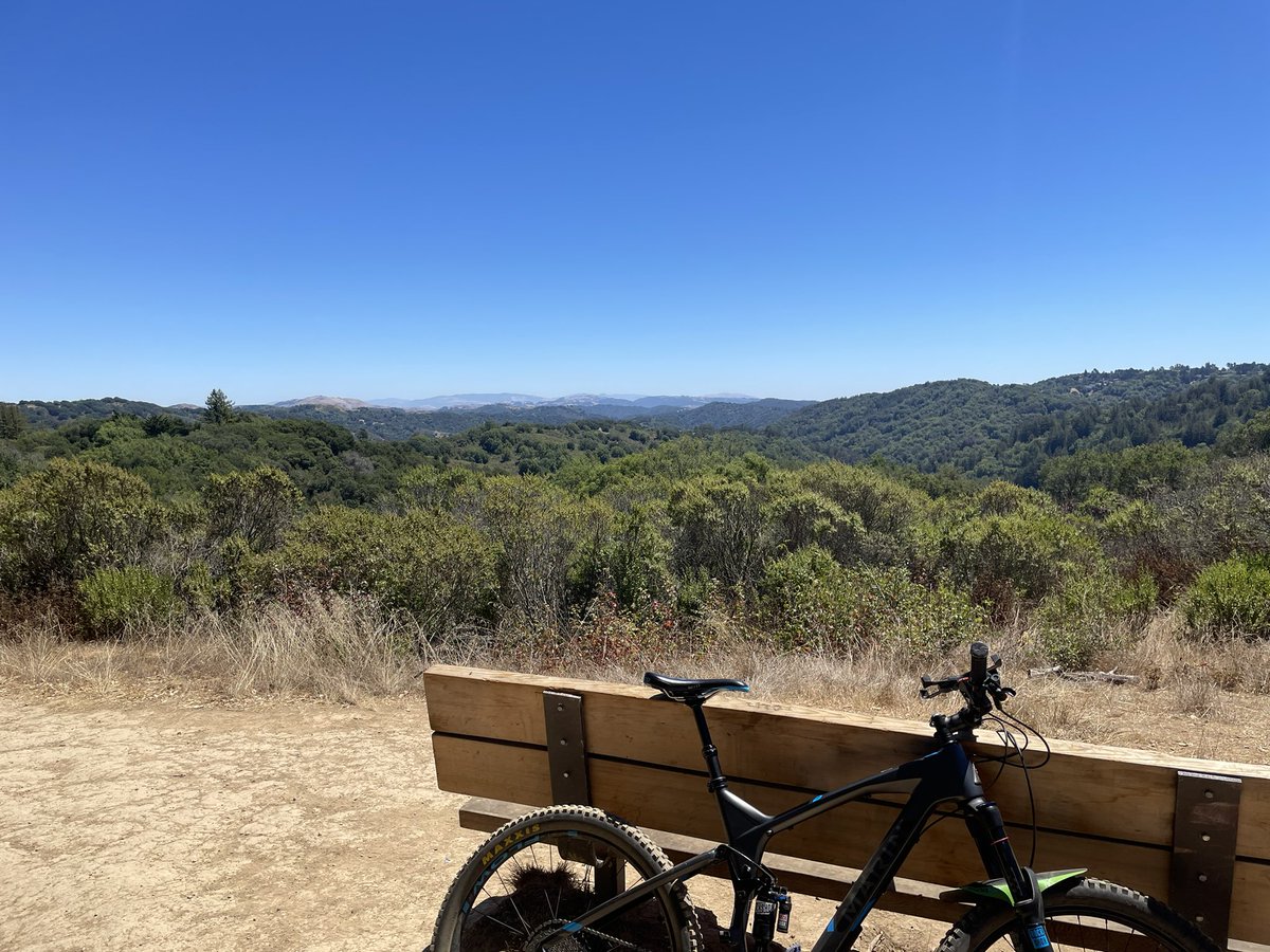 HashtagGeo's tweet photo. Not sure if I was just feeling really good today but I think this is my new favorite Bay Area trail 🚵 https://t.co/Ttm2mJai1A